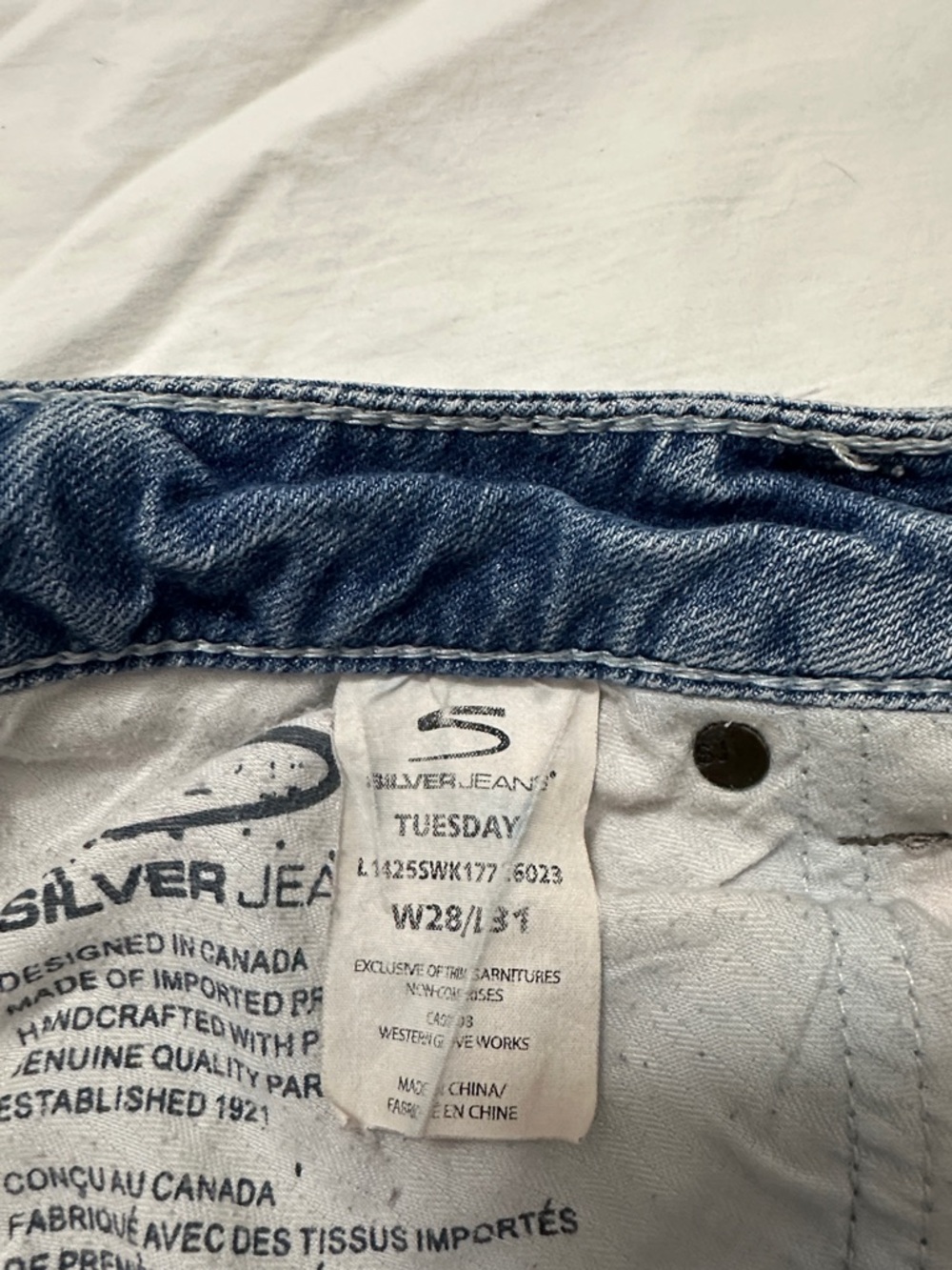 Silver “Tuesday” Jeans - Picture 9 of 10